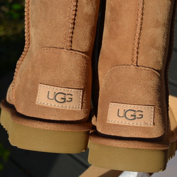 UGG Classic Tall Size 6 Chestnut New - Picture 7 of 7